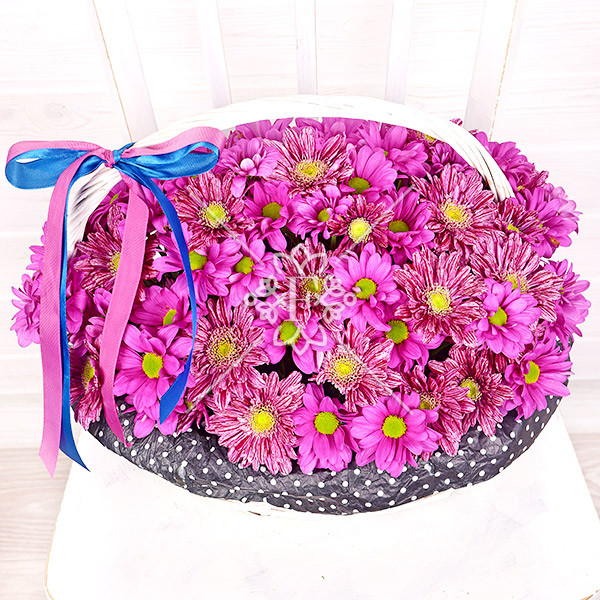 Ягодное суфле - корзинка с хризантемами